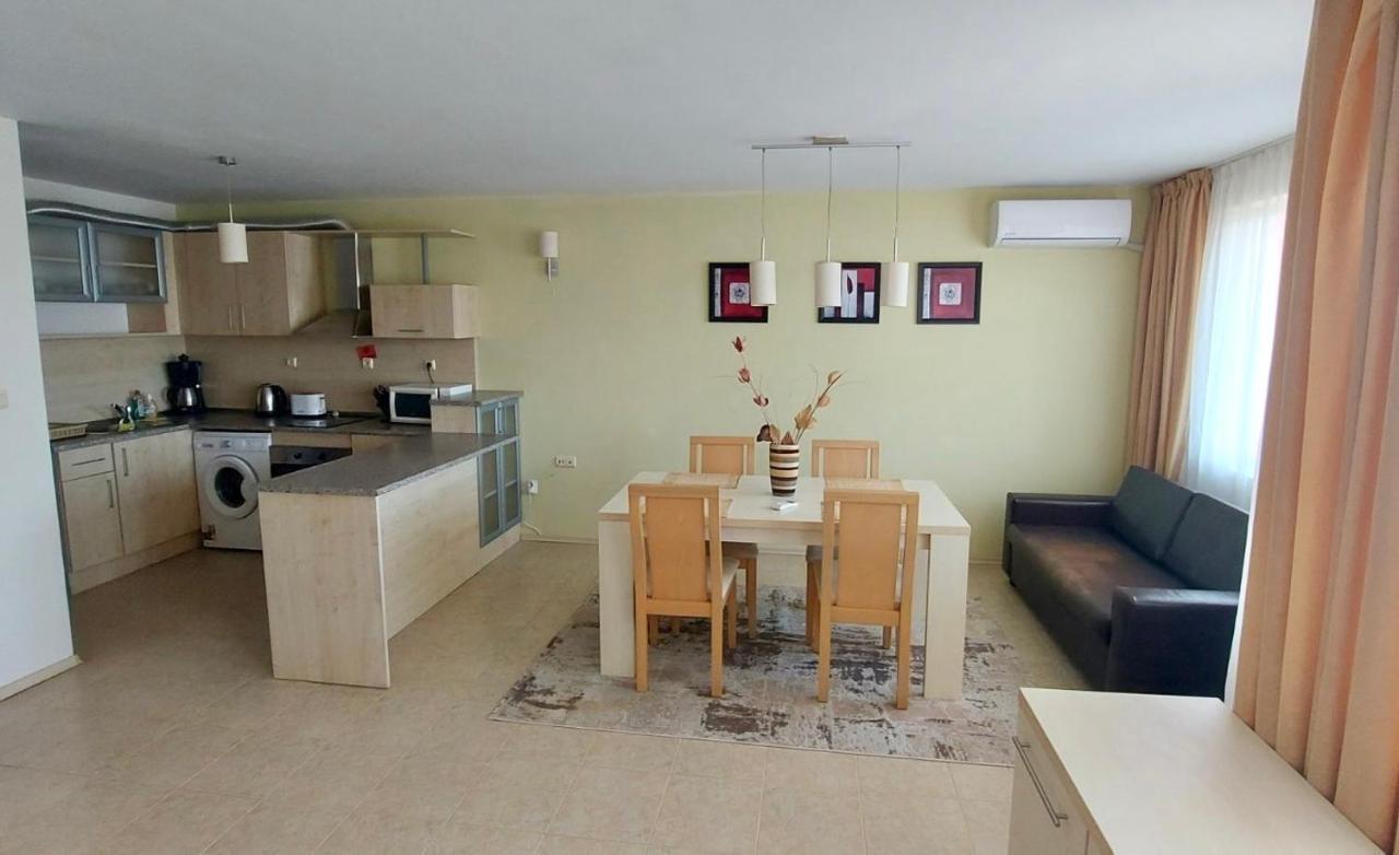 Rusalka Apart-Residence Obzor Esterno foto