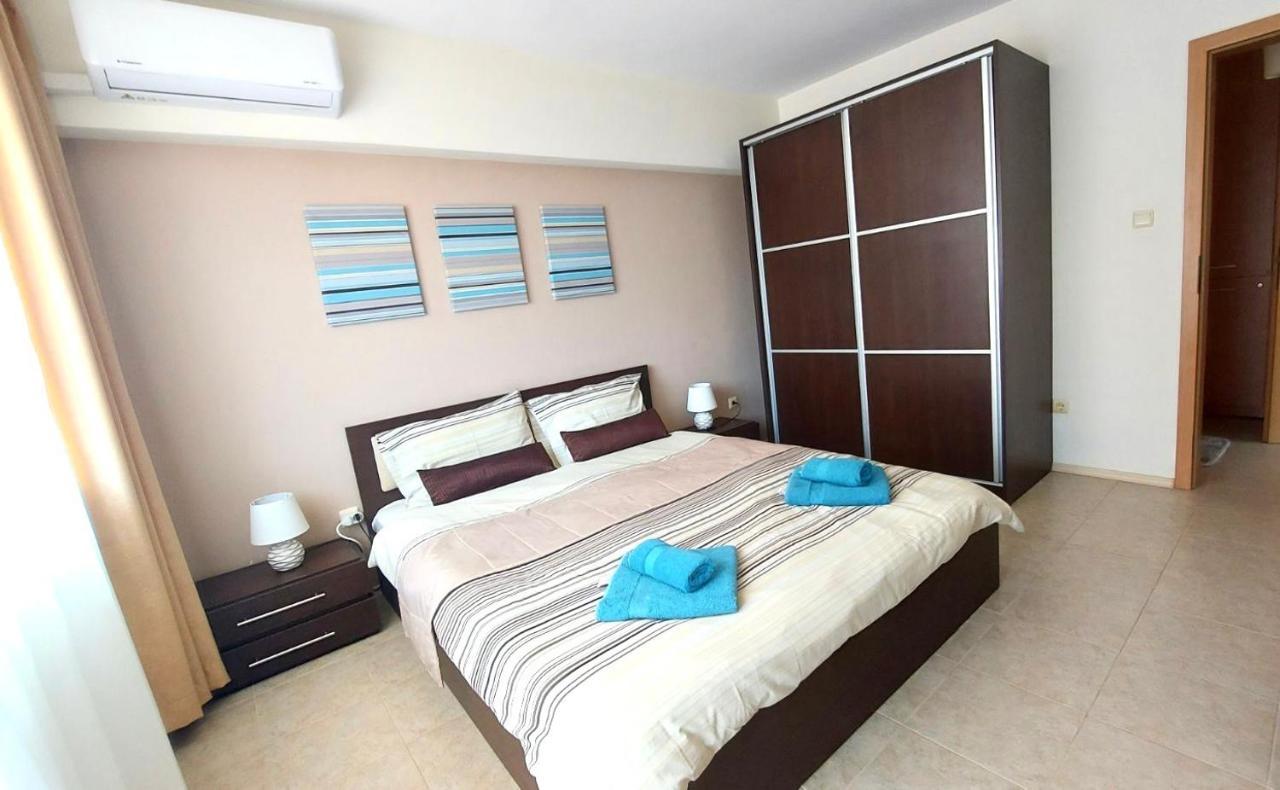 Rusalka Apart-Residence Obzor Esterno foto
